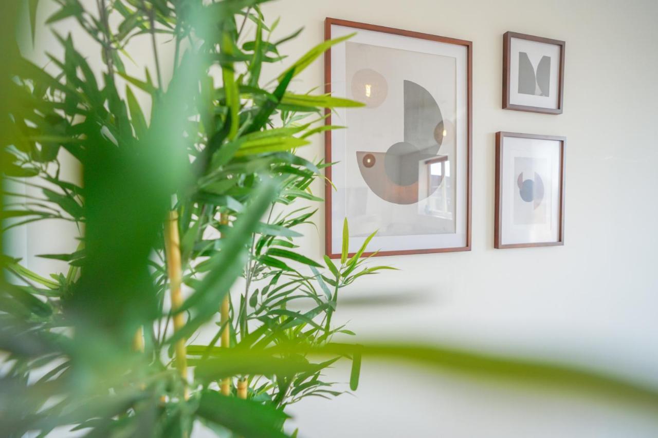 Stylish Apartment With Private Parking Cardiff Zewnętrze zdjęcie