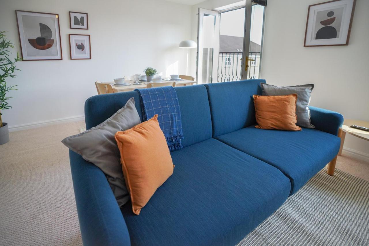Stylish Apartment With Private Parking Cardiff Zewnętrze zdjęcie