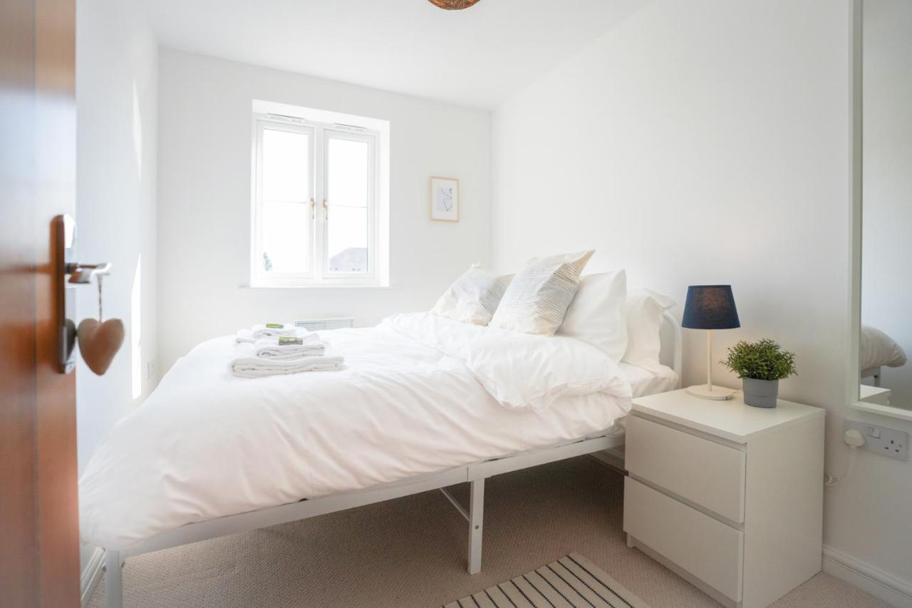 Stylish Apartment With Private Parking Cardiff Zewnętrze zdjęcie